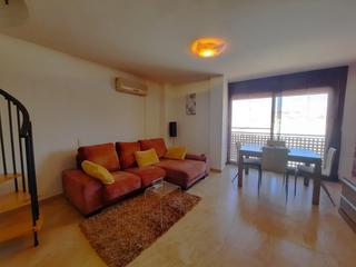 Àtic a Deltebre. Ático dúplex de 3 habitaciones