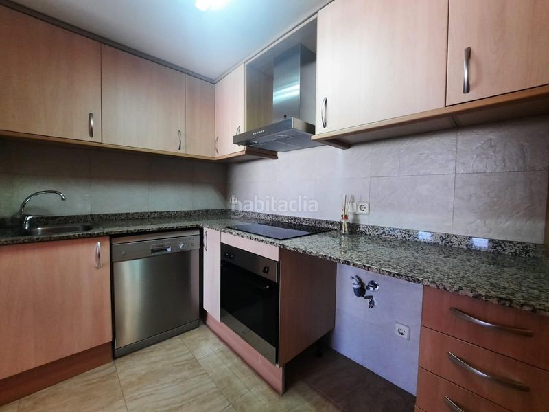 Foto f659538f-2951-4612-ba1c-7e53774c117d. Àtic amb aparcament a Deltebre