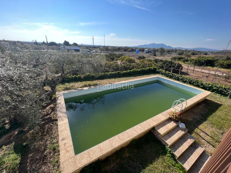Foto 1e21ff86-e79c-41a2-b3ac-34c6a1e351f6. Casa amb calefacció aparcament piscina a Aldea (L´)