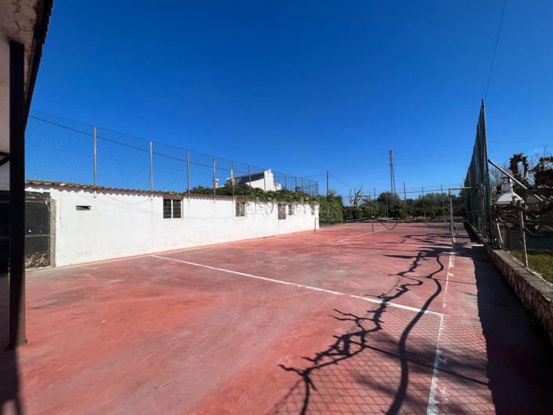 Foto 6887061b-bcbd-4d40-997c-ee7c0e9cd166. House with heating parking pool in Aldea (L´)