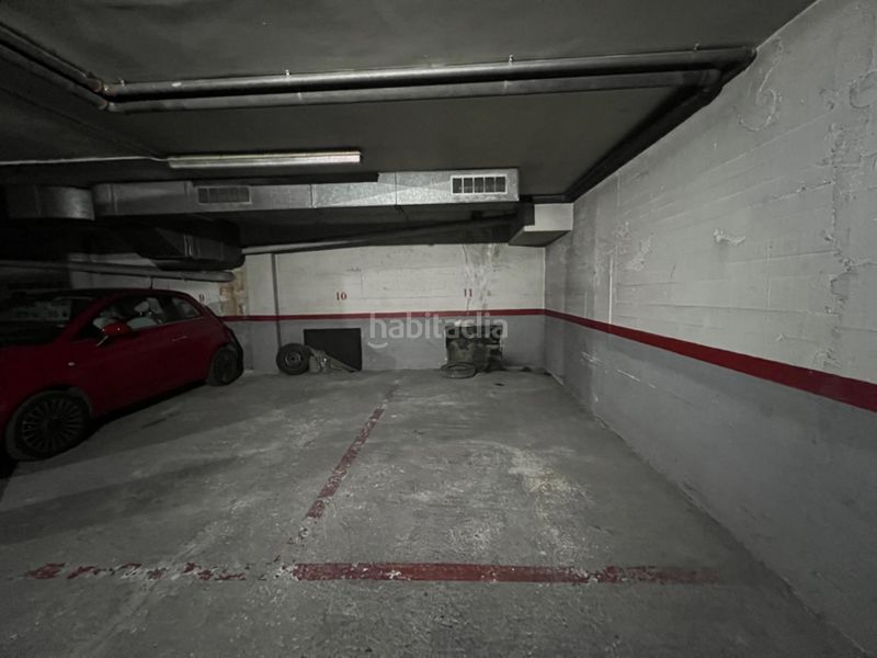 Foto 1442738d-d389-40fb-bd20-a70f4b5b205c. Aparcament cotxe a Urbanitzacions Tortosa