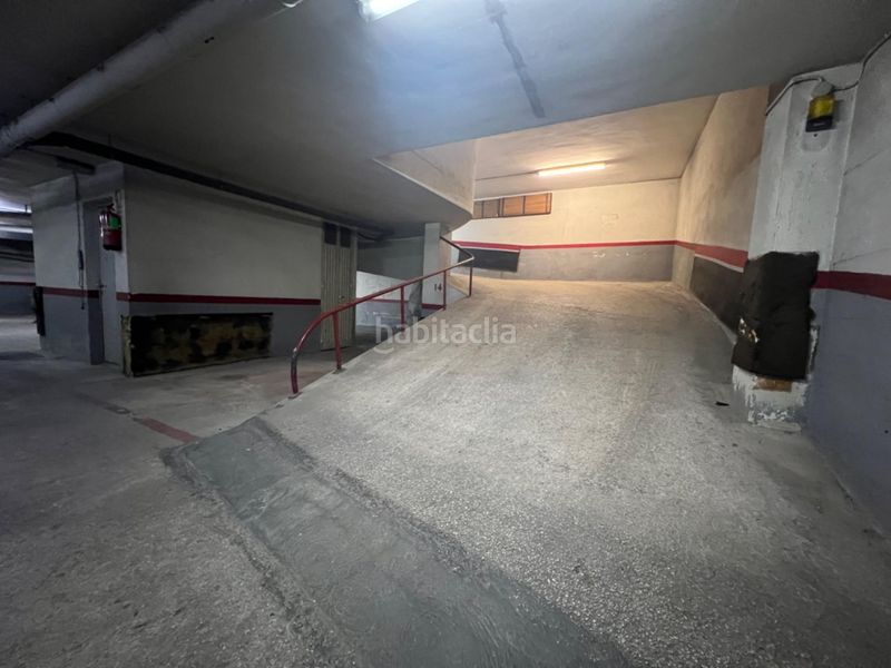 Foto a49aabd6-2f24-4bd3-be87-f8d3a0620afd. Aparcament cotxe a Urbanitzacions Tortosa
