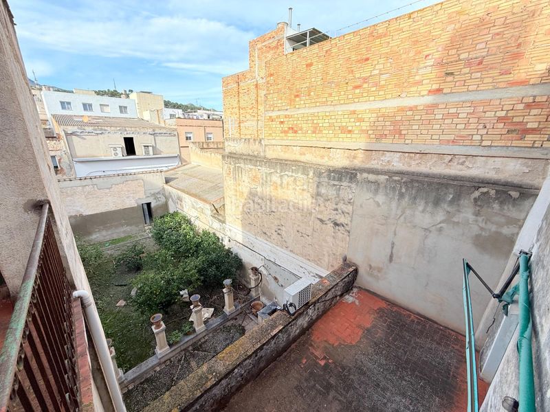 Foto b807859a-d0d7-4e59-976f-fa101e2ab6b5. Casa amb calefacció aparcament a Centre La Ràpita