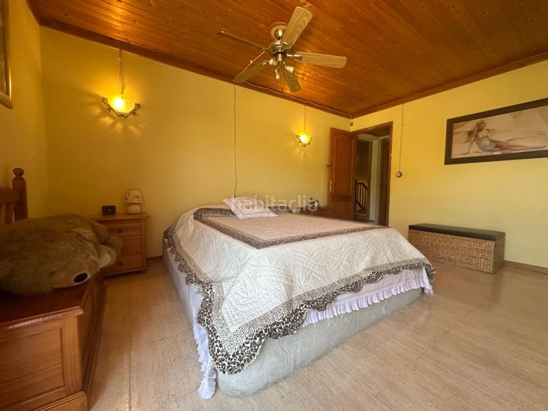 Foto 010a6795-014d-41a3-a532-2ba842c162ec. Casale con riscaldamento piscina in Aldover