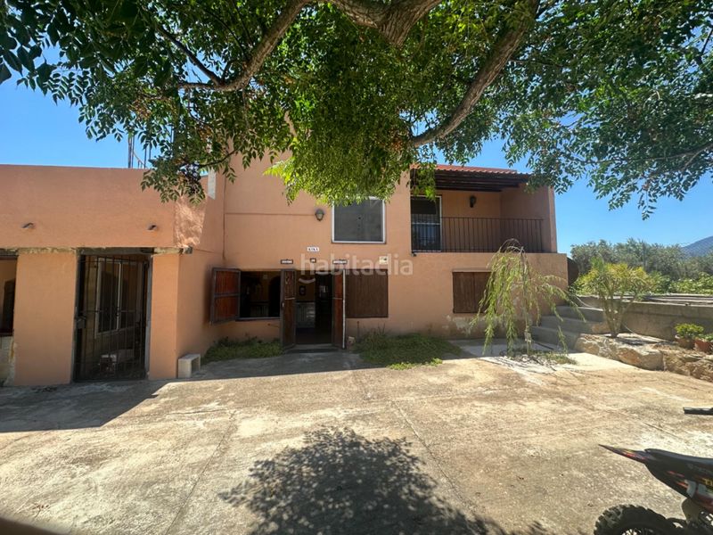 Foto 5475e541-3d40-4297-acf7-99f342c1d93d. Casale con riscaldamento piscina in Aldover