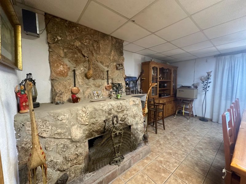Foto 5795e8b8-5d53-49d2-a3a6-a56c1659893e. Casale con riscaldamento piscina in Aldover