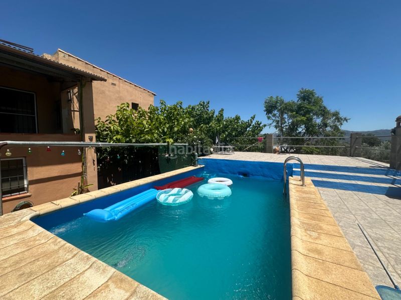 Foto dedecc41-4350-4b45-802b-668972c2199d. Casale con riscaldamento piscina in Aldover