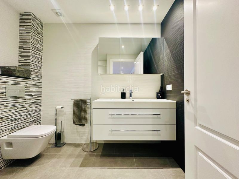 Foto f16cc827-f765-43cf-b9b4-7f7ed3755137. Casa  adosada en Alcanar