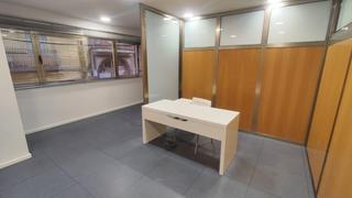 Lloguer Oficina a Centre. Oficina en el centro