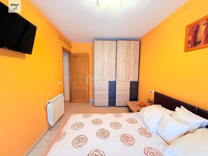 Foto f1452129-886b-4bd8-ba41-7246e114c1e8. Àtic amb calefacció a Avinguda Catalunya La Ràpita