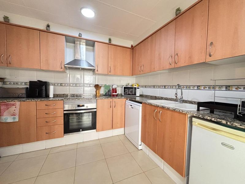 Foto 9c517de0-9529-4aa5-85ba-2eb50b6865f8. Semi detached house with heating parking in Nord Sant Carles de la Ràpita