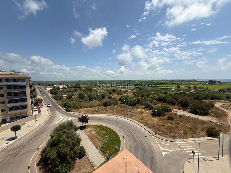 Foto e01d9bf6-4f5f-480e-a07b-323696562a5c. Àtic amb calefacció aparcament a Nord La Ràpita