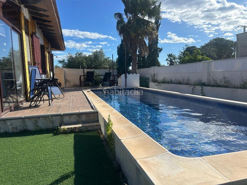 Foto edbe889e-7cf4-4d5b-80d7-f8ac96c2782a. Xalet amb calefacció aparcament piscina a Alcanar