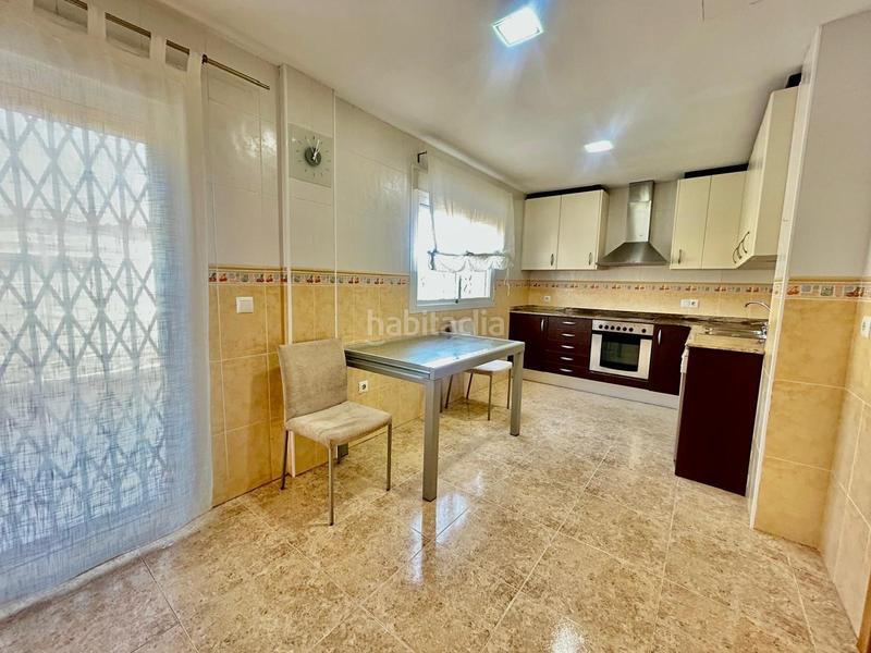 Foto 29c99cd3-3092-4742-bcf6-04933670f3c7. Casa a schiera con riscaldamento parcheggio in Urbanitzacions Tortosa