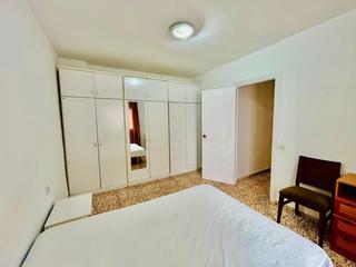 Flat in Valletes - Xiribecs. Amplio y luminoso piso de tres habitaciones