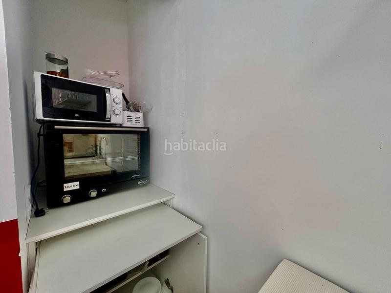 Foto bcf0de93-bde5-4ae1-8c6e-6e9fd3ba6d6d. Traspaso local comercial se traspasa bar en pleno funcionamiento en La Ràpita