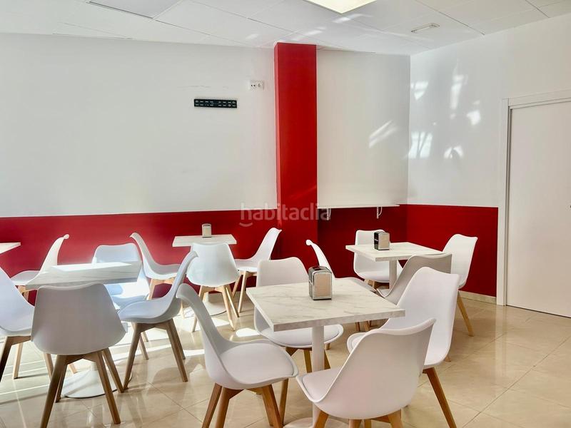 Foto d1aa1cbb-1979-42ba-85ec-badf1c854241. Traspaso local comercial se traspasa bar en pleno funcionamiento en La Ràpita