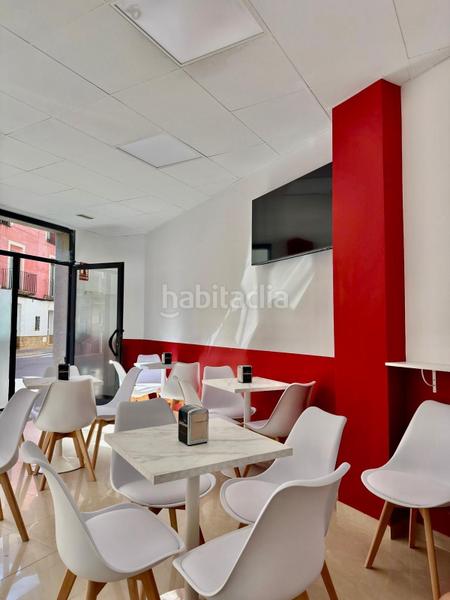 Foto 6f11a600-0319-41f2-9696-ede2d1a13335. Trapasso locale commerciale in Centre La Ràpita