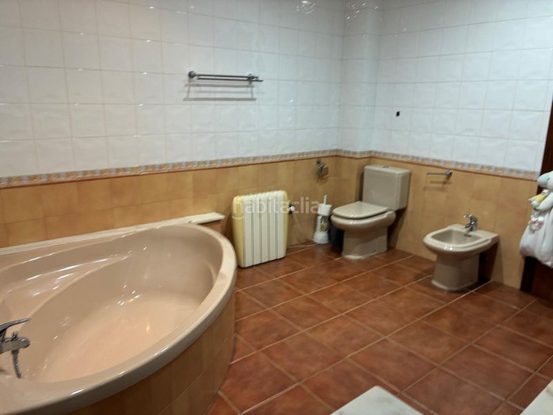 Foto 7e6722b7-7f12-4d3b-96b3-d16865947acd. Xalet amb aparcament piscina a Deltebre