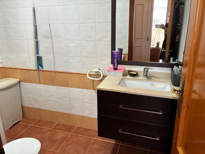 Foto f529ba10-f0f9-42b7-8fb5-caf1a4a2d14e. Xalet amb aparcament piscina a Deltebre
