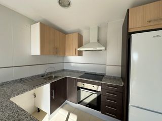 Miete Appartement in Deltebre. Piso alquiler deltebre 2 habitaciones