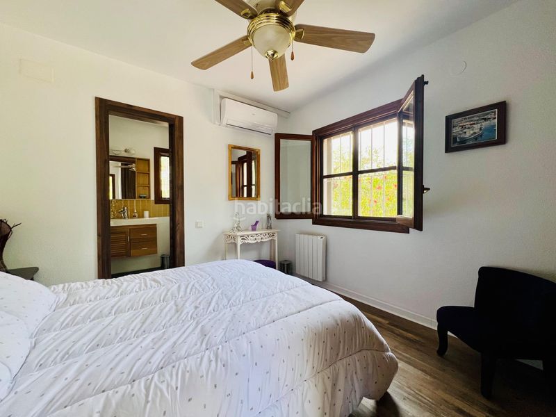 Foto 5cc8252e-a988-431e-9a0e-4c661f25c272. Chalet hogar junto al mar en Ampolla (L´)