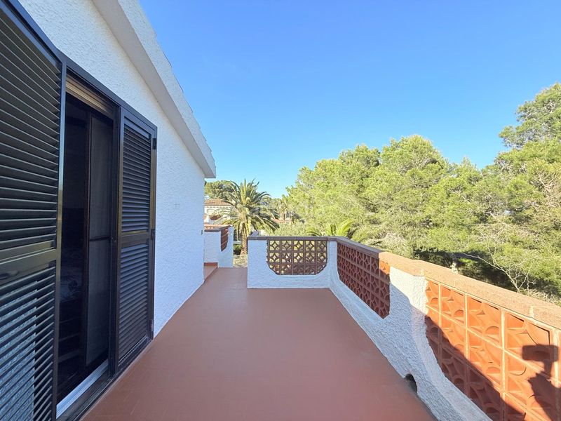 Foto d2b47401-9195-42e4-93b2-d38659c25b61. Chalet hogar junto al mar en Ampolla (L´)