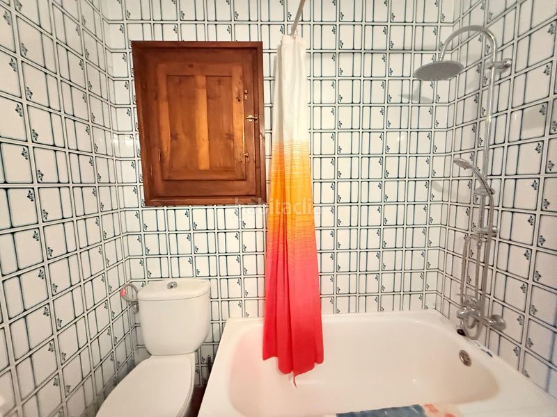 Foto ed38f67e-4678-44ae-8ef5-732096e53331. Xalet amb aparcament piscina a Ampolla (L´)