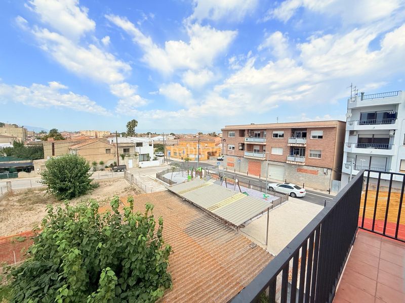 Foto b2a2e26f-45ad-4d2c-b5aa-8564df3ca62f. Àtic amb aparcament a Deltebre