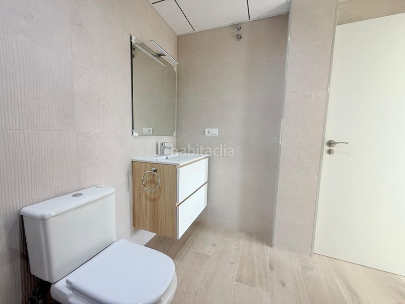 Foto fd766c51-ed30-4765-ae35-228c033b292f. Apartament amb aparcament a Deltebre