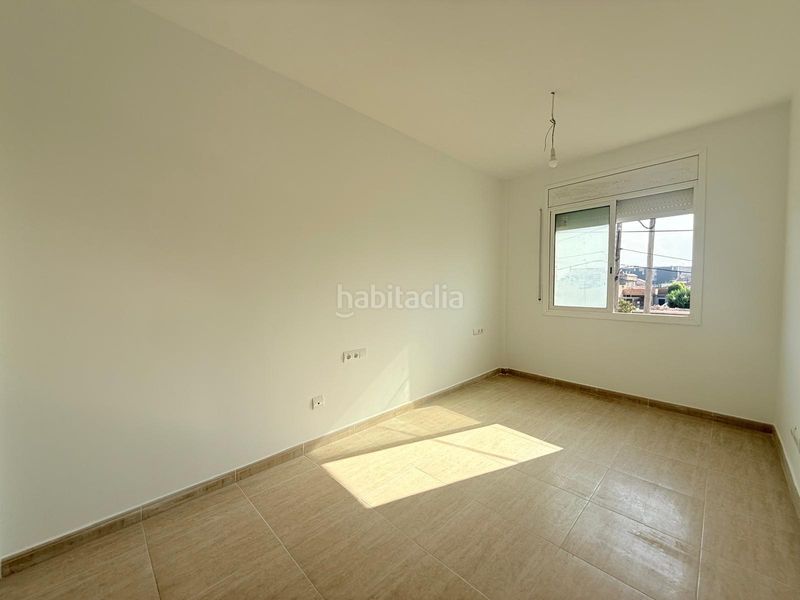 Foto 4ca9c0b3-892f-4efd-9d4f-b7734651ff57. Apartament amb aparcament a Deltebre