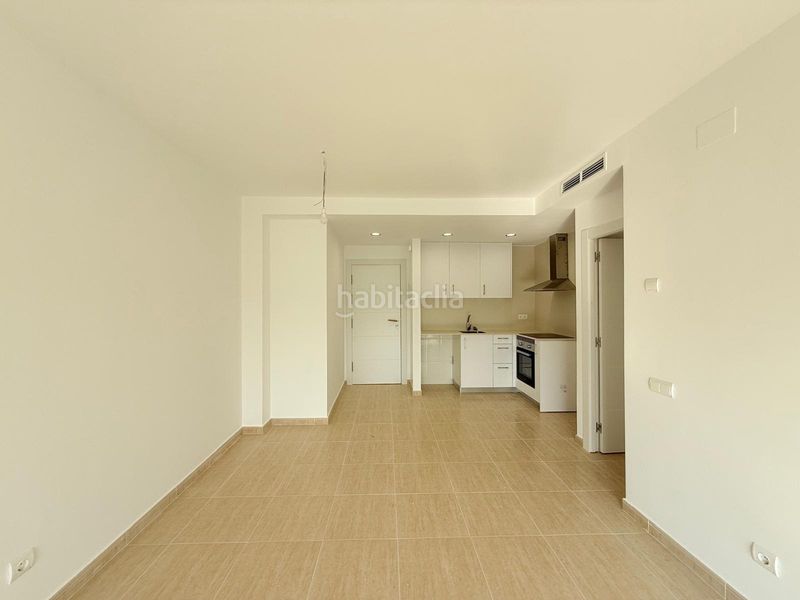 Foto df94fe86-7fe0-4430-8a83-fd2207321bb8. Apartament amb aparcament a Deltebre