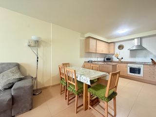 Ground floor in Camarles. Acogedor y luminoso, apartamento en camarles.