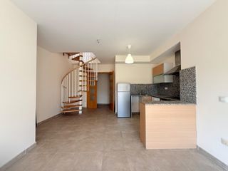 Àtic  Mestre felix gracia. Ático dúplex con terraza privada y parking en jesús i maria, del