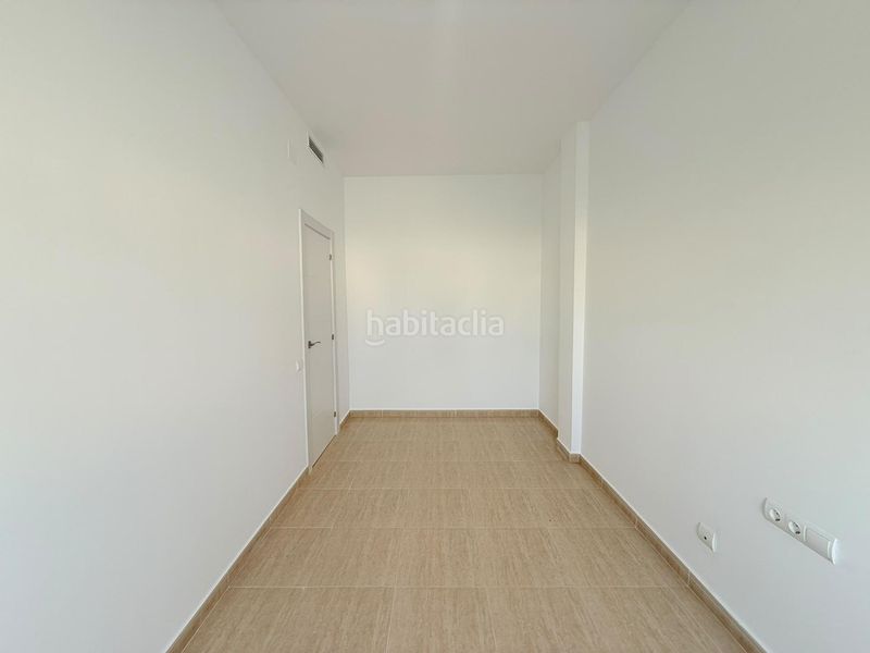 Foto d7af0a04-281c-44d6-8f76-674484c93101. Pis amb aparcament a Deltebre