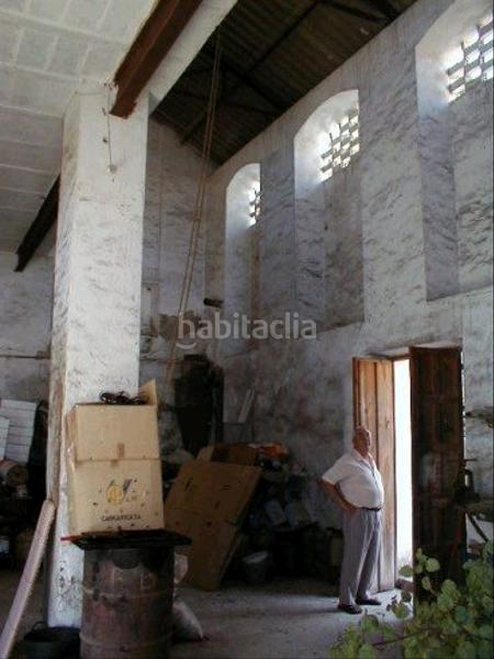 Foto eca3d3a3-10c4-4f59-b691-76499eae7252. Locale commerciale in Comares