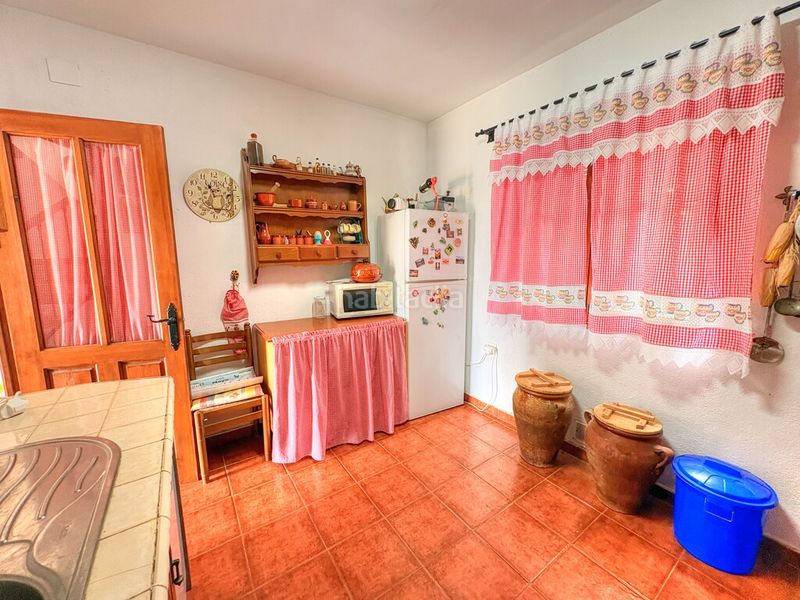 Foto e69e6244-8083-43bd-b5a7-ae2d0869be01. Masia amb piscina a Moclinejo