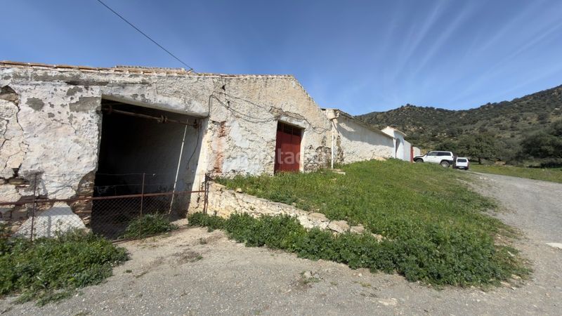 Foto 45d2b59f-f98b-4a14-ba00-54edd7a58a09. Masia a Álora