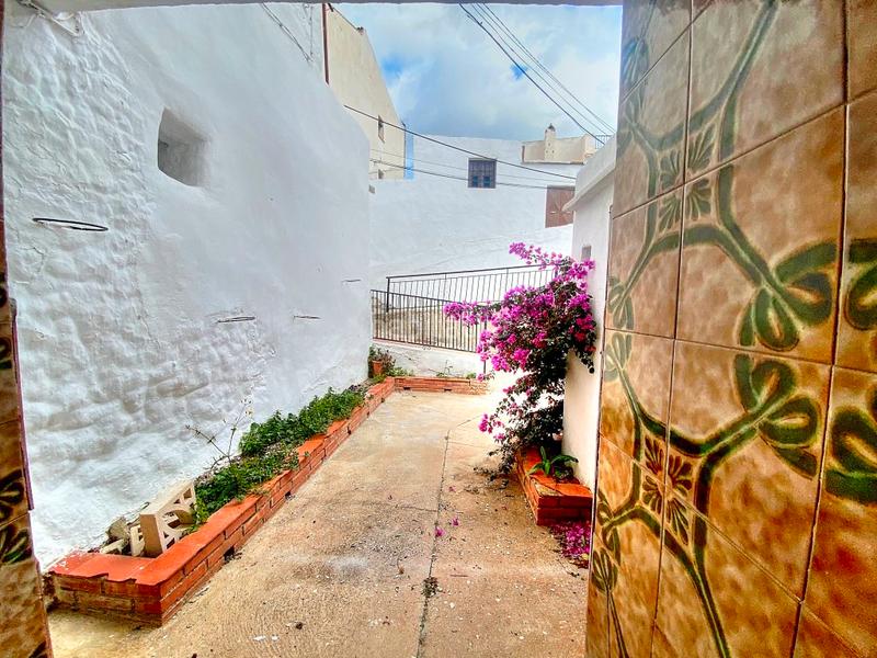 Foto e70a43d7-5af6-413d-ad16-78ec6f8a3651. Masía casa de pueblo en Salares