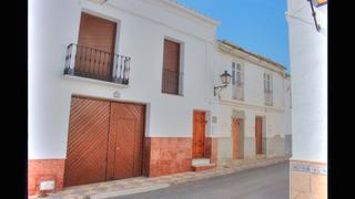 Country house in Riogordo. Casa de pueblo en riogordo
