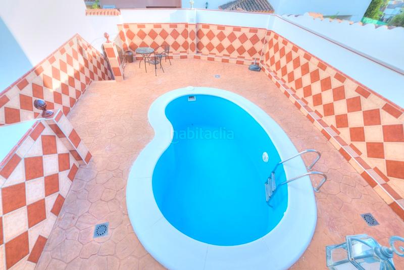 Foto 8f131911-a04f-4e54-be58-2900059272d1. Chalet avec parking piscine dans El Tomillar Torre del Mar