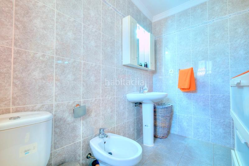 Foto be51fa97-9131-41da-8d5b-158b63157834. Chalet avec parking piscine dans El Tomillar Torre del Mar