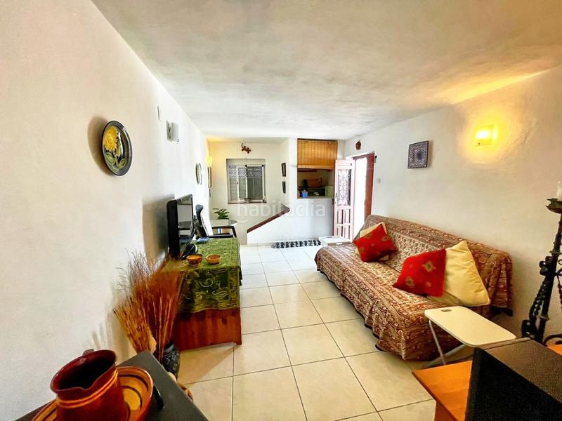 Foto b8bb4f56-ad98-45de-92e6-988b9cb5d5df. Masía casa de pueblo en Iznate