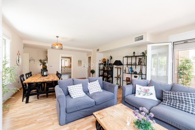 Foto 73bfeaf4-7dac-44ec-ae9a-6719175d0804. Chalet exclusivo chalet independiente en Centro Alhaurín de la Torre