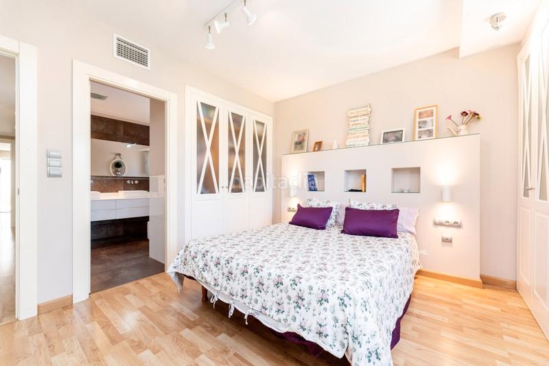 Foto 7e5c2519-8cc6-40f2-9b1d-74e9e86682df. Chalet exclusivo chalet independiente en Centro Alhaurín de la Torre