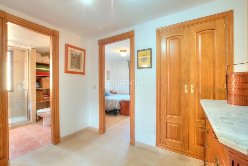 Foto e56315b1-53b5-4e3a-b683-bb2a9787df1e. Chalet casa pareada con piscina en Centro Alhaurín de la Torre