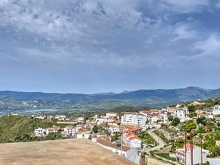 Mas à Canillas de Aceituno. Casa de pueblo en canillas de aceituno con vistas al pantano de
