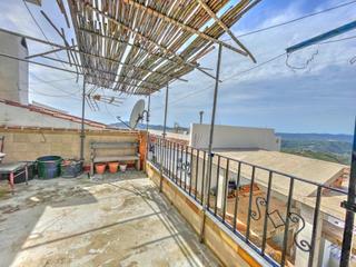 Mas à Canillas de Aceituno. Casa de pueblo en canillas de aceituno con vistas al pantano de