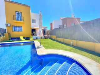 Chalet in Chilches. Chalet pareado a solo 600 metros de la playa en chilches costa!