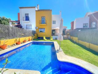 Xalet a Chilches. Chalet pareado a solo 600 metros de la playa en chilches costa!